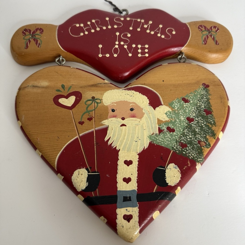 J.D.I. Fallbrook CA Wood Heart Christmas Santa Decoration Hand Painted in Mexico